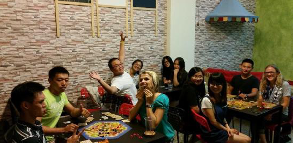 Bros Boardgame Cafe